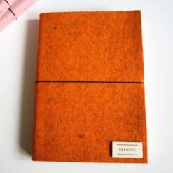Zápisník čisté strany pomarančový melír, A5/A6 / Karouch
